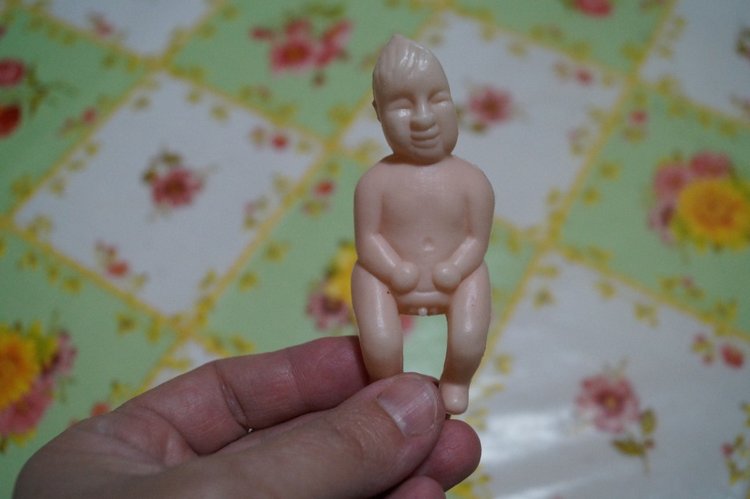 Вы любите топики про лечение кукол? Тогда вам сюда