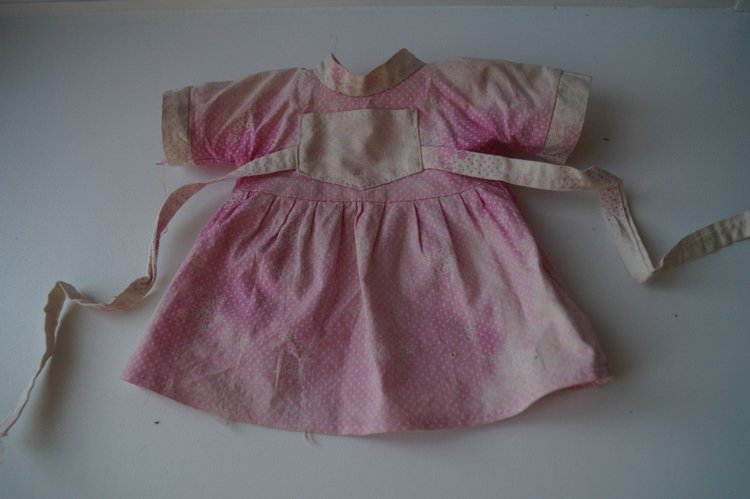 Вторая июльская выписка. Лечение глазок: отсутствие радужки, косоглазие. На лечении была ГДРочка. Голова+тело= красивая