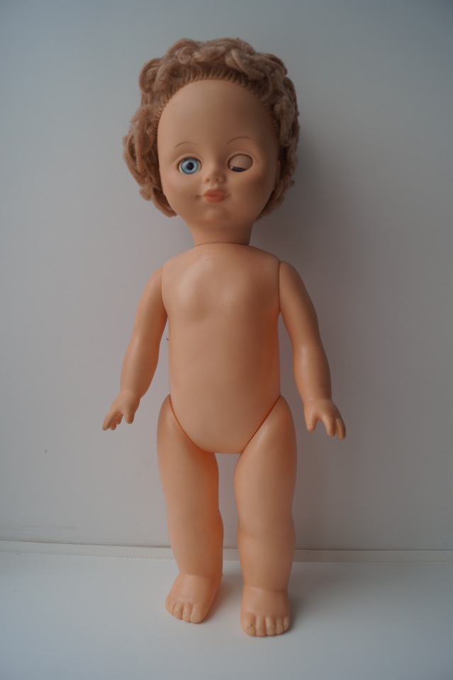 Вторая выписка января. Фарфоровая Снегурочка стала как новенькая. Зайчик снова видит. Как исправить западающий глазик у