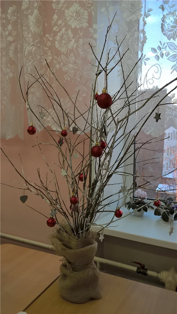 "...мир черно-белый весь разрисуют чудаки!"