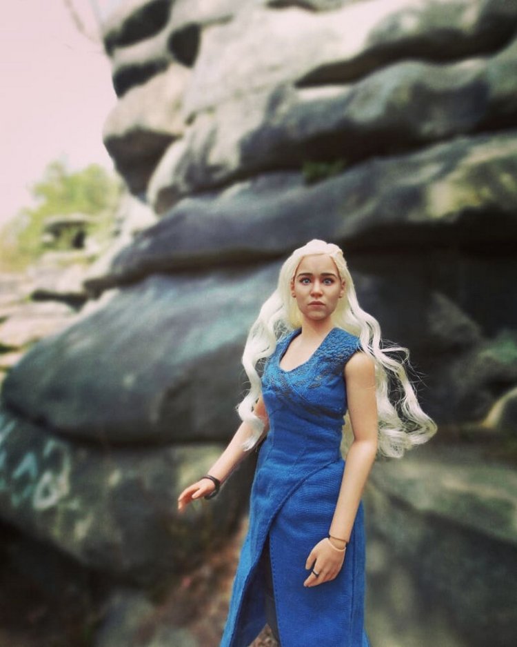 Ещё немного Дейнерис. Экшен-кукла Daenerys от ThreeZero