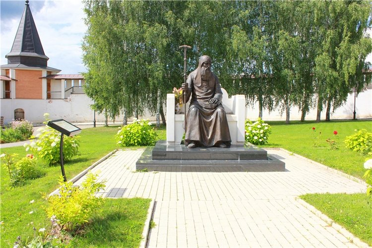 Любимая Старица. Свято-Успенский мужской монастырь