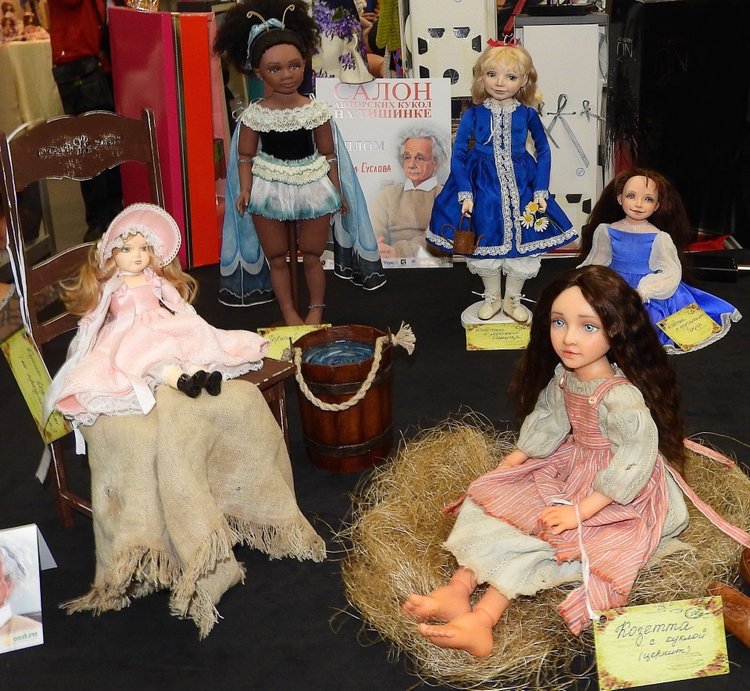 XV Международный осенний салон авторских кукол на Тишинке с 4 по 6 октября 2019 года в Москве - часть 1