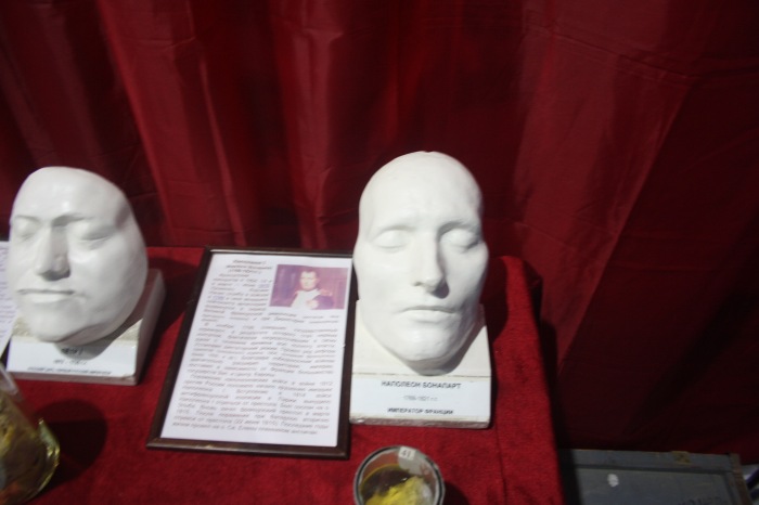 Псков: Петербургская Кунсткамера у нас в гостях. СТРОГО 18 +