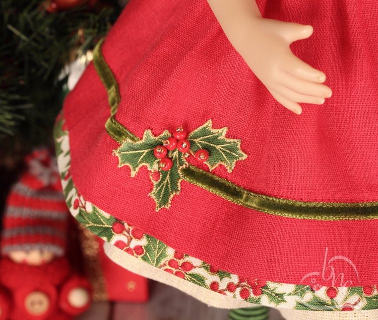 Платья к Новому году, или Лучше поздно, чем никогда