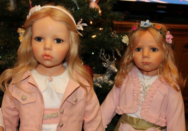 Новогодняя елка с моими куклами от Hildegard Gunzel