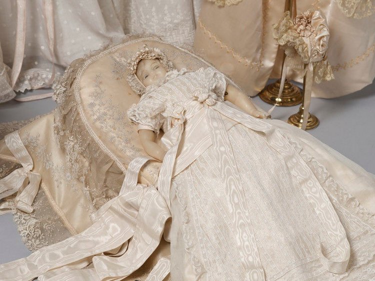 Старинная восковая кукла — Редкие антикварные куклы и реплики: воск