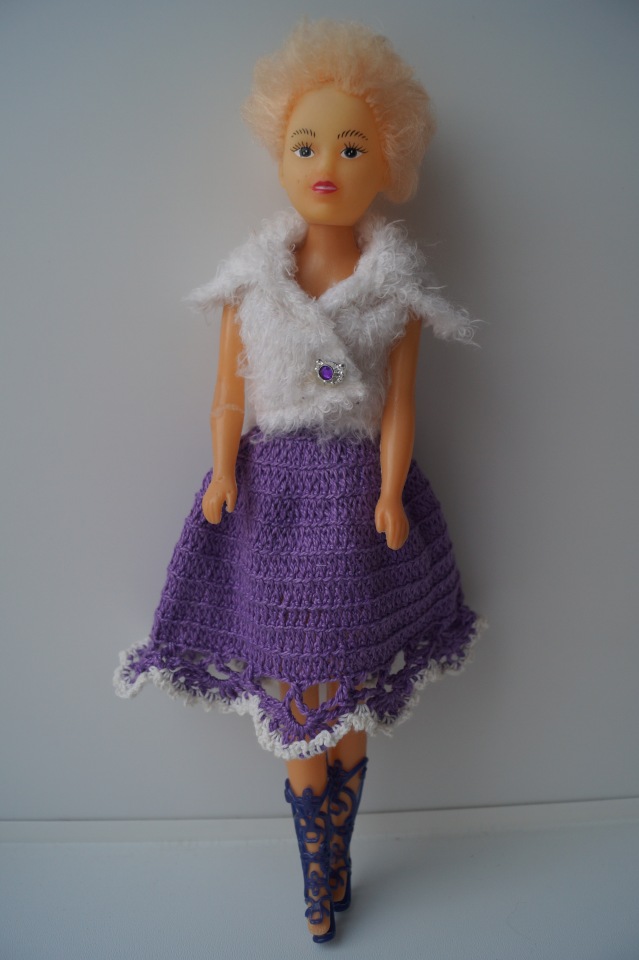 Третья февральская выписка, молодёжная