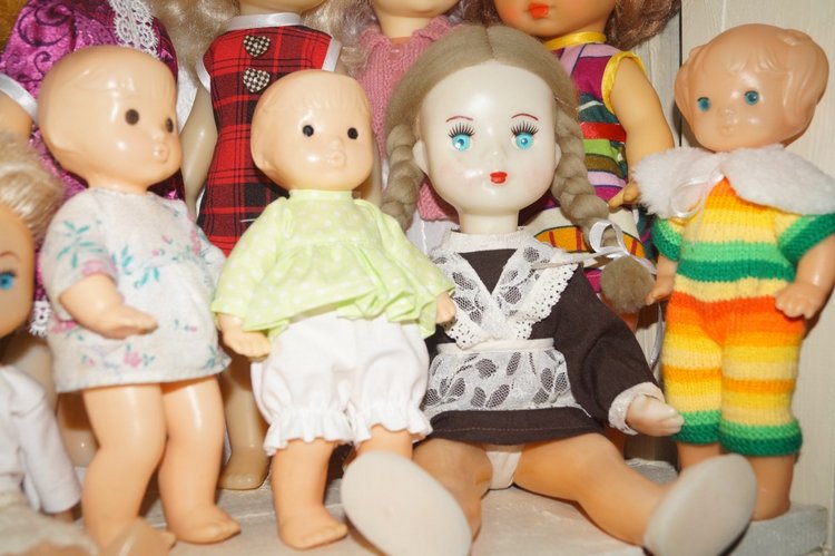 Третья июньская выписка. Как расцвела фарфоровая девочка. Чем заменить кукольный пейт