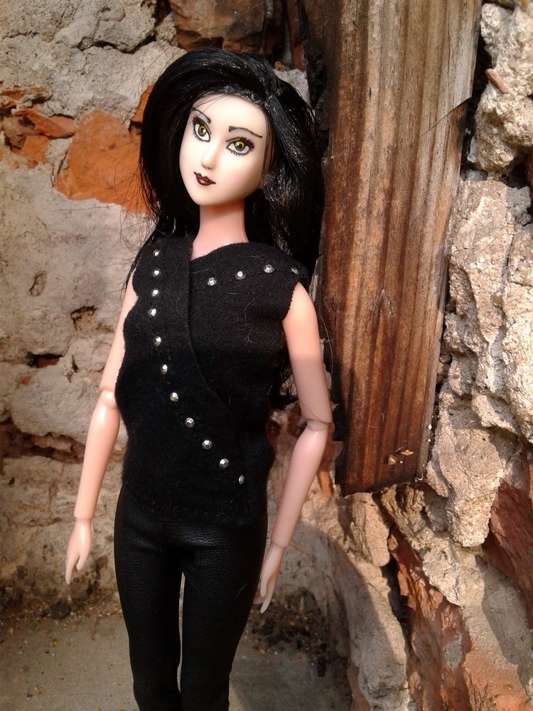 Моя новенькая: Донна Розье. Румбокс: швейная мастерская (фото 10)