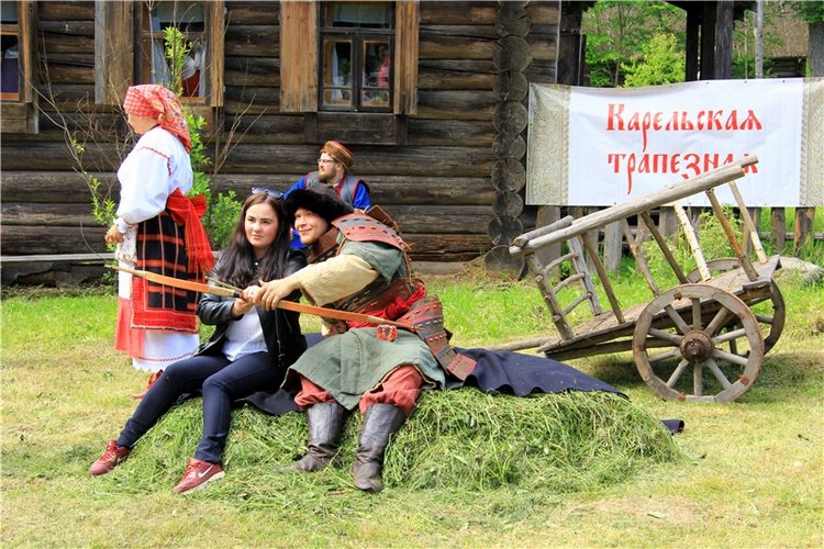 "Троицкие гуляния" в Василёво, 2018 год. Архитектурно-этнографический музей под открытым небом Василёво