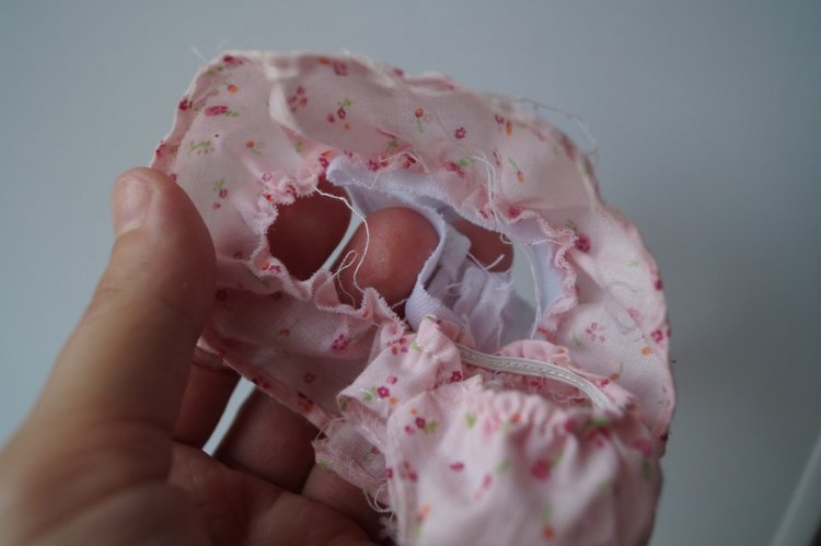 Первая июльская выписка. Две разные поломки шейного крепления - исправляем. Санаторий для кукол. И новые пациенты