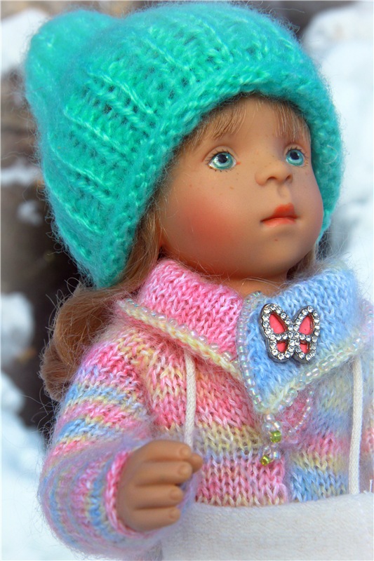 Зимняя прогулка Сони. Уникальная кукла от Сильвии Наттерер