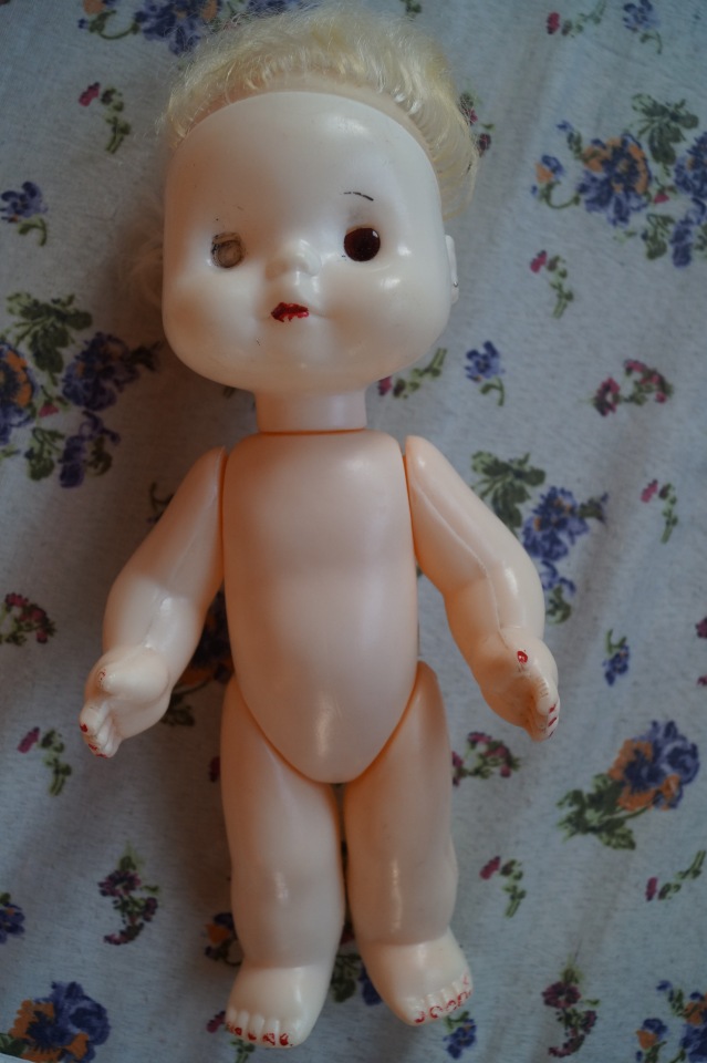 Вы любите топики про лечение кукол? Тогда вам сюда