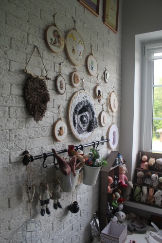 Моя мастерская — Хранение кукол и материалов: организация рабочего места (фото 4)