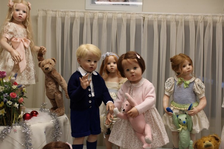 Наша зимняя встреча в магазине/клубе коллекционных кукол в Голландии