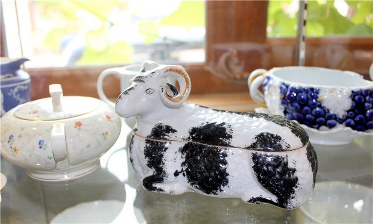 Старица, Музей фарфора — Фарфоровые статуэтки и фигурки: винтаж