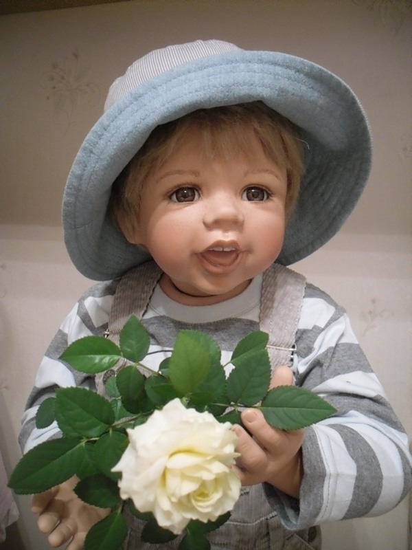 "Мальчик с девочкой дружил..." или истории кукольной любви с элементами ностальгии