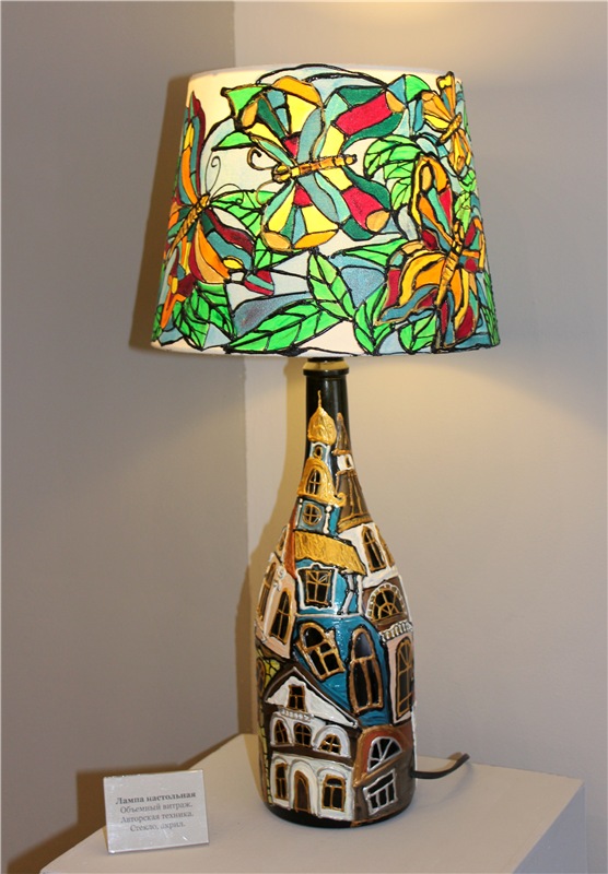 Выставка "Стекляндия" Елены Буровой в Твери