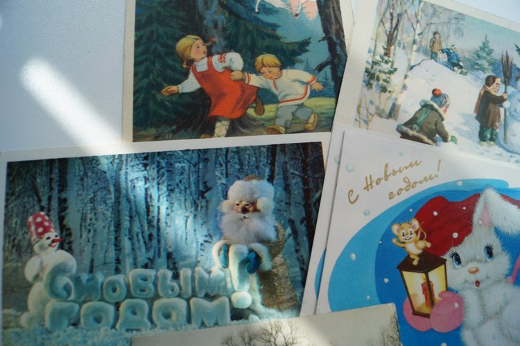 Посылочка! С куколками, игрушками и открытками