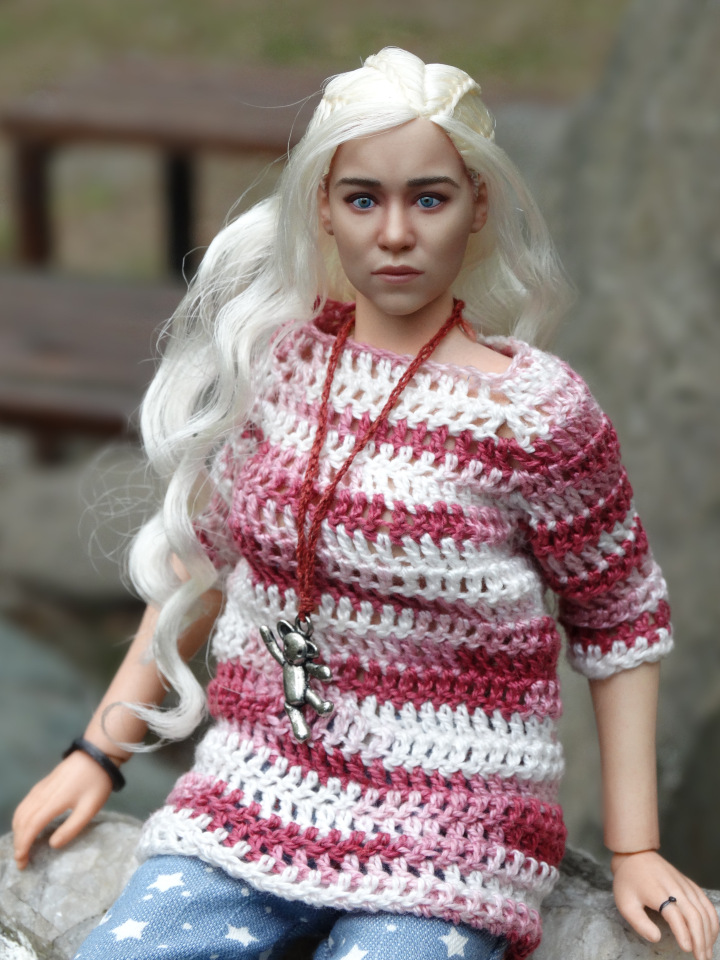 Совсем другой стиль для Дэни. Экшен-кукла Daenerys от ThreeZero (фото 5)