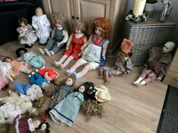 Большая коллекция Винтажных реплик с антикварных кукол