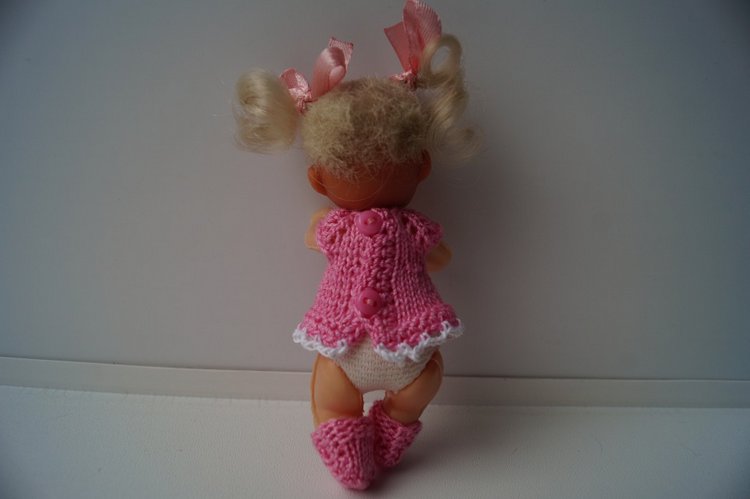 Вторая апрельская выписка малышей. Флокировка с частичной прошивкой, лепка сменных стоп