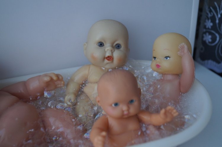 Первая январская выписка, в кругу большой и дружной семьи Жени и Антона. Женечку перепрошила, Антону восстановила цвет