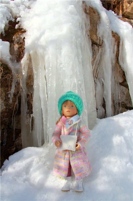 Зимняя прогулка Сони. Уникальная кукла от Сильвии Наттерер