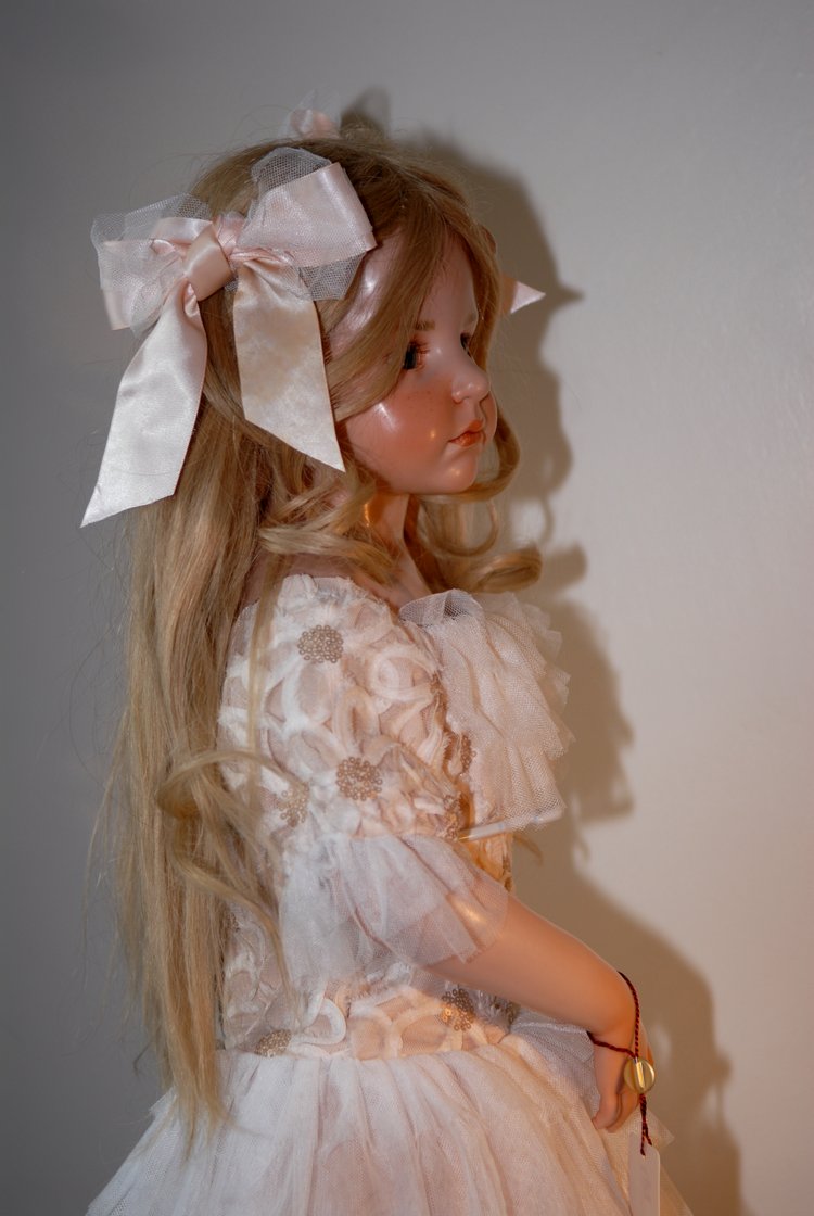 Новый образ для фарфоровой в воске Гунзелки