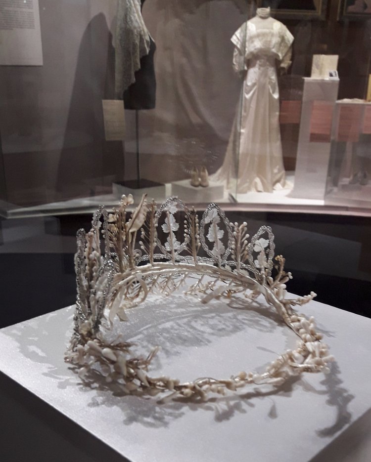 Выставка "Узоры свадьбы кружевной". Зал 2 | Бэйбики Выставка "Узоры свадьбы кружевной". Зал 2