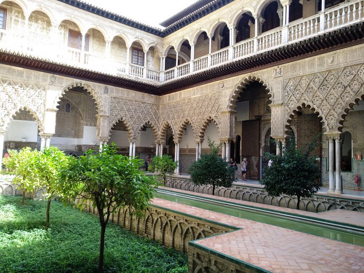 Тайна моего имени. Часть восьмая. Испания, Севилья. Колумб повсюду