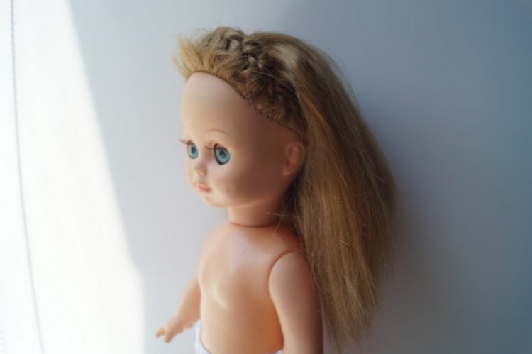 Четвёртая июльская выписка. Поломка шеи Энчантималс. Новые реснички двум пациентам. Как обуздать непослушные волосы