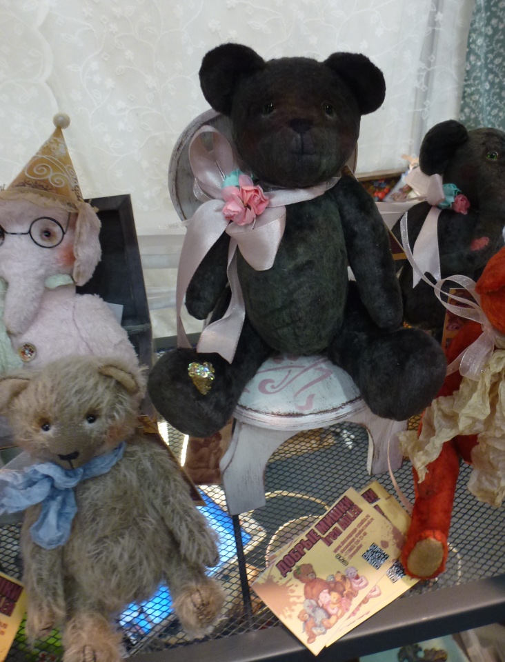 Мой родной любимый город, выставка Мишек и немного о Москве