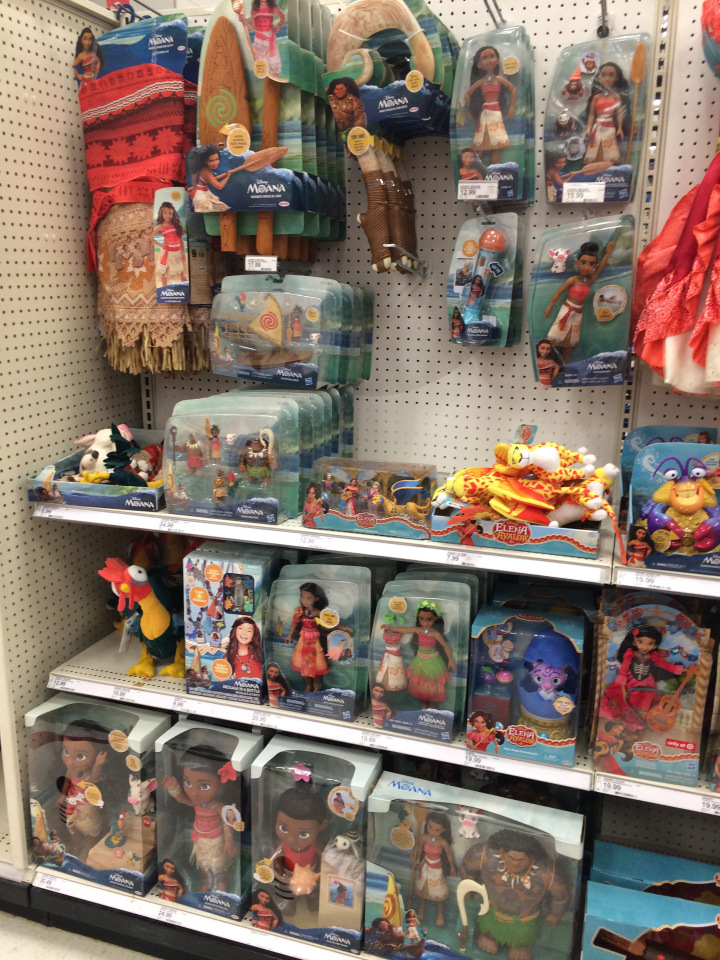 А не пройтись ли нам по магазинам? универмаг Target, детский отдел