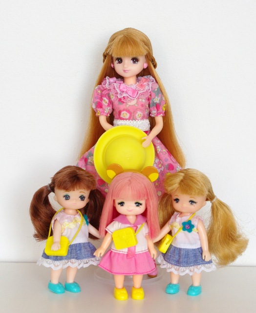 Наши куколки Такара - Ликка, eë семья и друзья