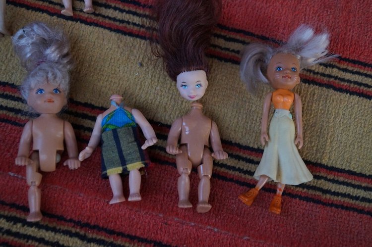 Куклы с разным состояние здоровья долго стояли в очередь у дверей кукольной лечебницы | Бэйбики Куклы с разным состояние здоровья долго стояли в очередь у дверей кукольной лечебницы