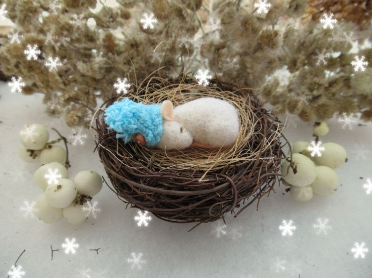 В ожидании чуда. Стеклянные шары и другая миниатюра