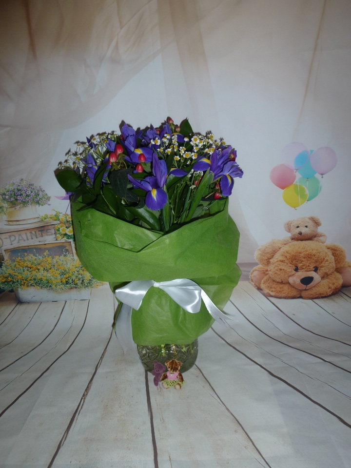 Поздравляем — 8 Марта: поздравления