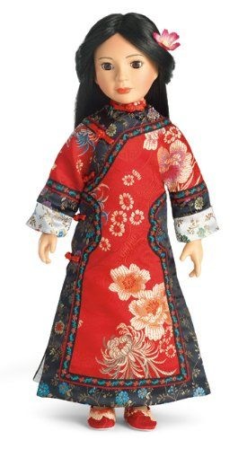 Куклы в национальных костюмах разных авторов