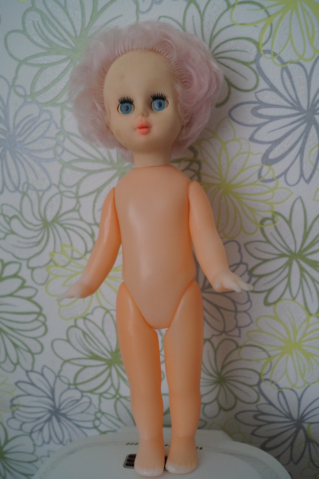 Четвёртая апрельская выписка. Варим покусы ног, варим пластик, красим резиновую голову