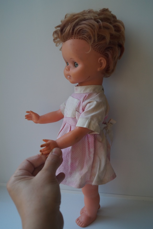 Вторая июльская выписка. Лечение глазок: отсутствие радужки, косоглазие. На лечении была ГДРочка. Голова+тело= красивая