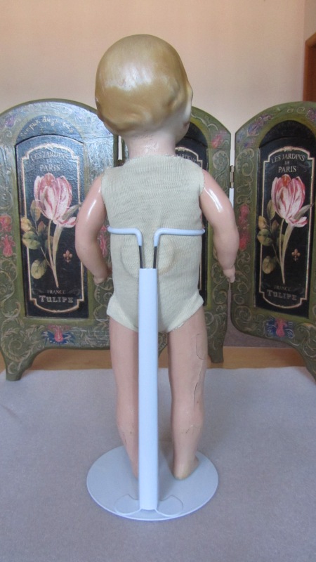 А что это за девочка и где она живёт (фото 2)