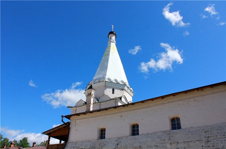 Время, застывшее в янтаре. Старицкий Свято-Успенский мужской монастырь