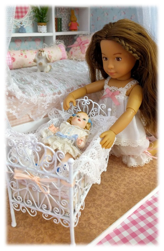 Комнатка для Kruseling — Румбоксы и кукольные интерьеры: фото (фото 9)