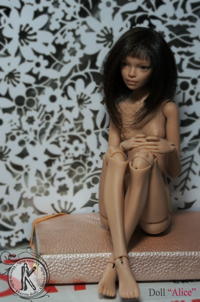 Шарнирная авторская кукла "Алиса" (27см, сменные глазки, ПУ), от KKeRRinDolls (фото 3)