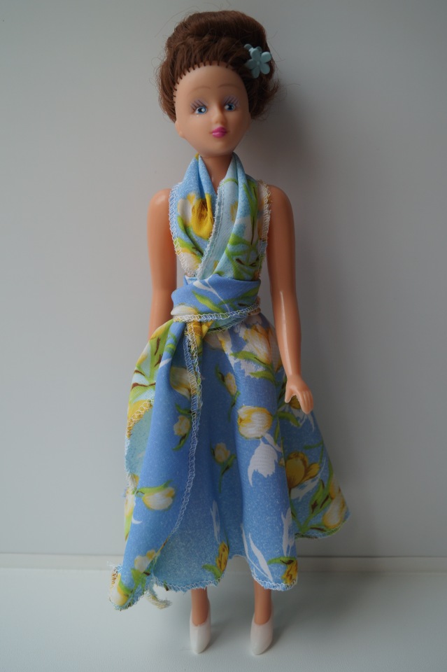 Первая июльская выписка. Две разные поломки шейного крепления - исправляем. Санаторий для кукол. И новые пациенты