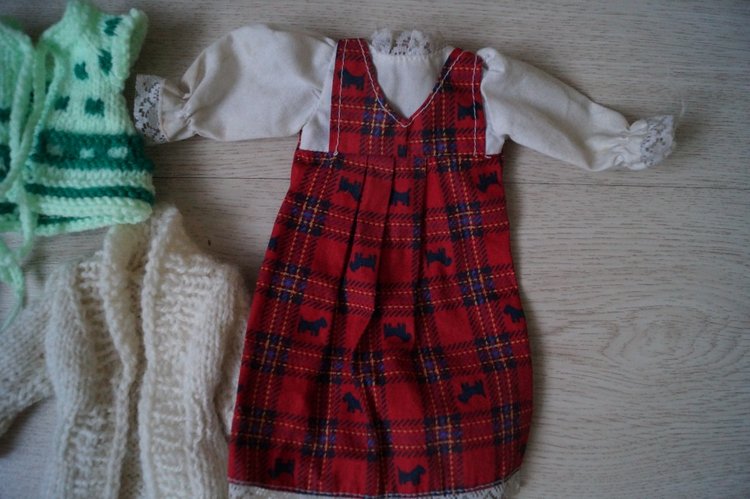 Привет из 2010, коробка с куклами и одежками + воспоминания из детства и юности (фото 9)