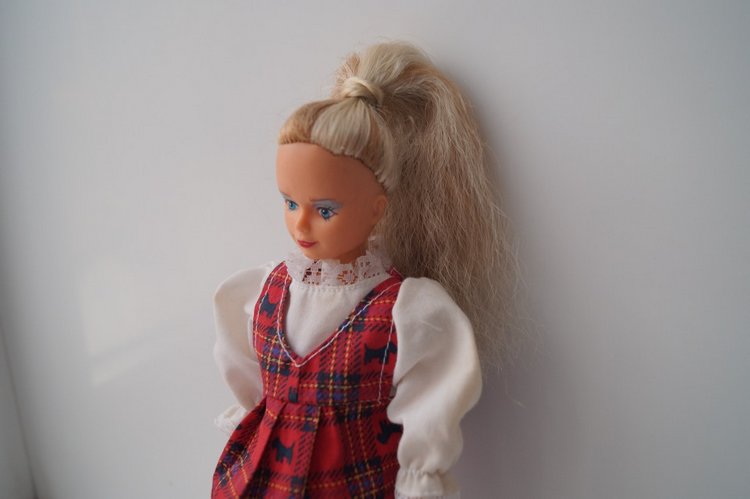 Первая выписка марта. Чебурашка здоров, Братц из серии Sea Stunnerz обрела сменные ножки