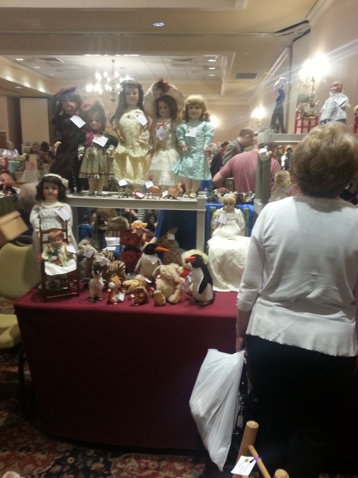 Очередная выставка кукол | Бэйбики Очередная выставка кукол — Выставки кукол и мишек Тедди: фоторепортажи